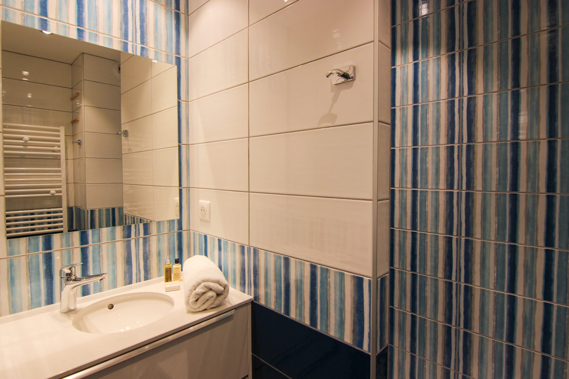 JOKER Premium - 4 personas - Imagen 7